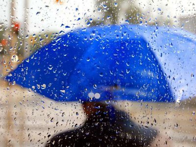 Укргідрометцентр: 30 жовтня прогнозують до +15°, подекуди - дощі