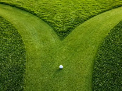 MBK уклала угоду щодо Golfzon County, акціонер оскаржує продаж — Korea Herald