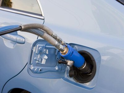 Ціни на АЗС 30 жовтня: скільки коштує бензин, дизель та газ сьогодні
