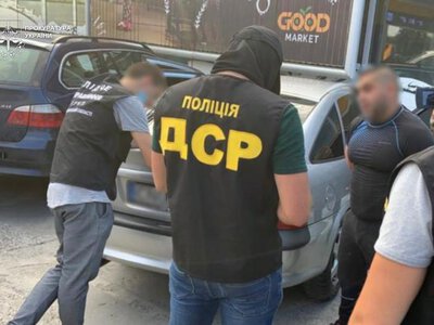 Вимагали мільйони за право вести бізнес: на Закарпатті засуджено рекетрів