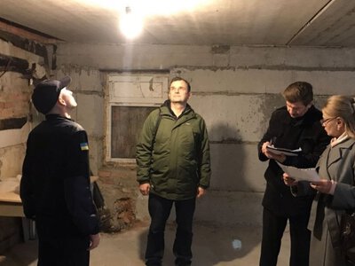 Вінничанам пропонують облаштовувати найпростіші укриття в підвалах багатоповерхівок