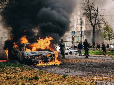 Місто у жалобі: що відомо про 15-річних дівчат, які загинули внаслідок атаки на Чернігів