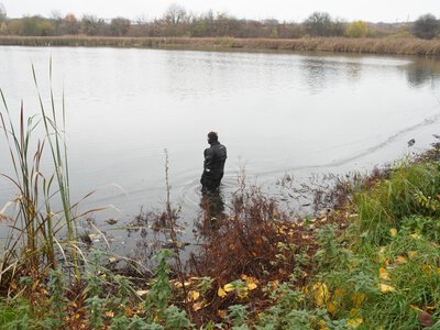 На Вінниччині водолази шукають незаконні каналізаційні скиди у річці Вишня