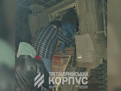 З Лимана евакуювали 8 цивільних: доброволець із Румунії прикрив собою людей від FPV-дрону