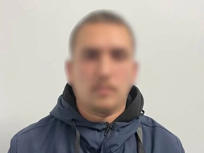 На Київщині чоловік намагався обікрасти автомобіль у приватному дворі