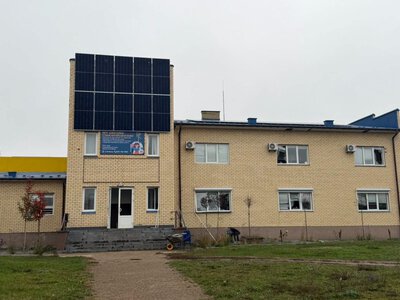 Російський дрон пошкодив коледж і багатоповерхівку у Ковелі: є поранений