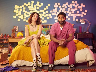 Не Netflix єдиним: 3 маловідомі серіали, які подарують чудовий настрій