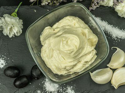 Домашній майонез із двох жовтків за лічені хвилини