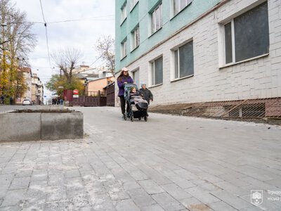 У Тернополі облаштували безбар’єрний маршрут на Гоголя