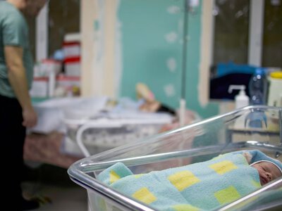 Уряд спрямував 354,6 млн грн на ремонт укриттів у пологових будинках та посилення захисту лікарень