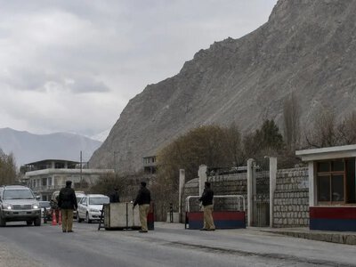 У Пакистані вбили подружжя та двох малих дітей — Dawn