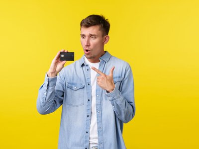 Банки уріжуть ліміти на перекази з 14 листопада: кому скоротять їх утричі