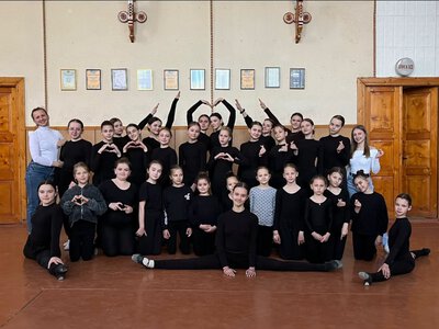 У Єзуполі дружина ветерана відкрила хореографічну студію за підтримки Карітасу