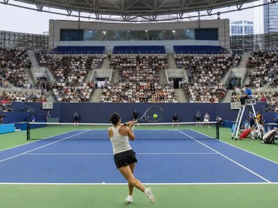 Тенісистка Гаррієт Дарт уперше вийшла до одиночного фіналу WTA Tour у Гуанчжоу — BBC Sport