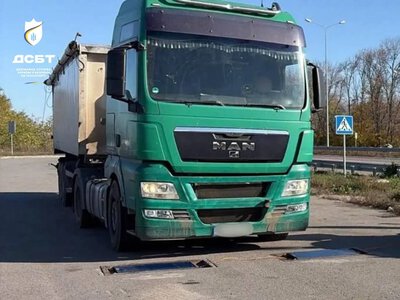 На Полтавщині зупинили вантажівку з перевищенням ваги понад 9 тонн