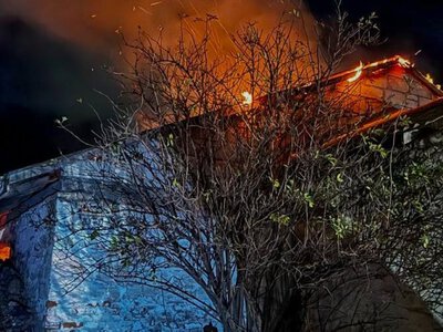 Вночі на Вінниччині в приватній садибі в сараї спалахнуло полум‘я