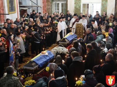 Луцьк попрощався із загиблими бійцями 100-ї бригади