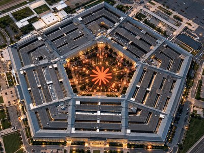 ШІ отримав паролі адміністратора Пентагону та передав дані на сторонній сайт