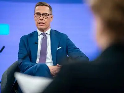 Президент Фінляндії передав Путіну два послання від Зеленського