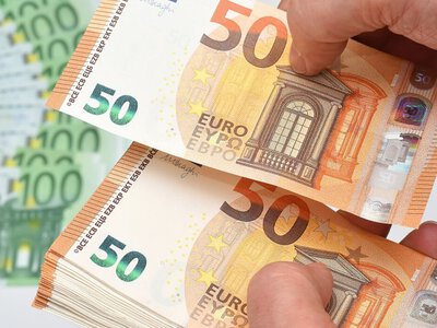 Депутати Франції схвалили податок на кожен гігабайт трафіку